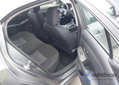 2024 Nissan Sentra Sv Xtronic Cvt z USA, uszkodzony, nr VIN 3N1AB8CV6RY241393